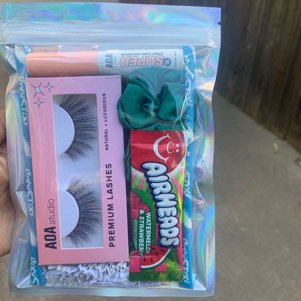 Lashes pack - Picture 4 of 5